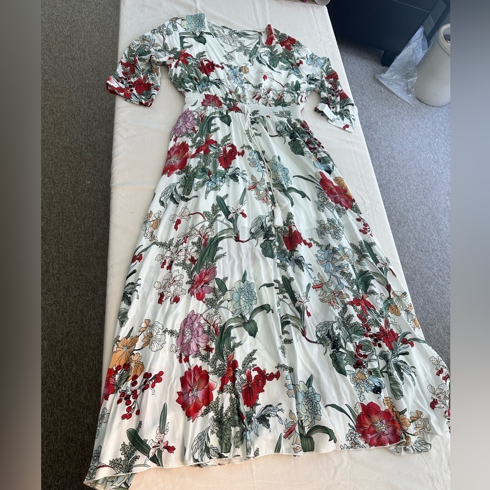Women’s Floral Lightweight Dress Casual & Cute Size Large Short Sleeve - Picture 6 of 10